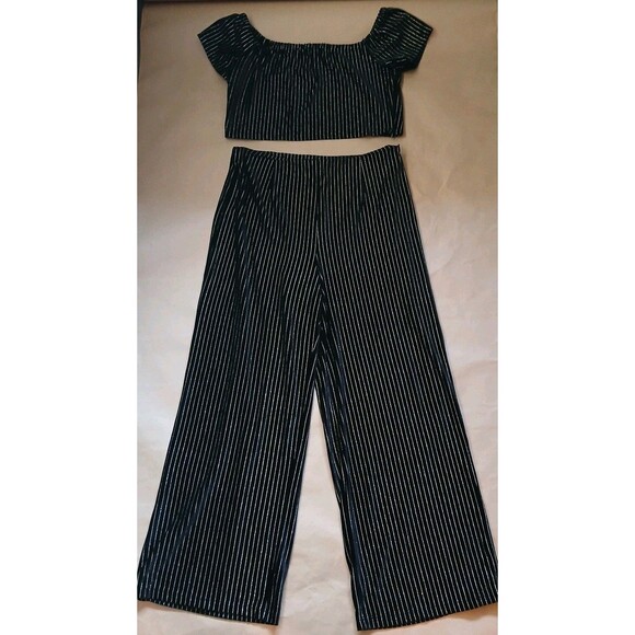 Forever 21 Two Piece Set Crop Top Wide Leg Pants 1X/2X Black Velvet Gold Stripe - Picture 1 of 16